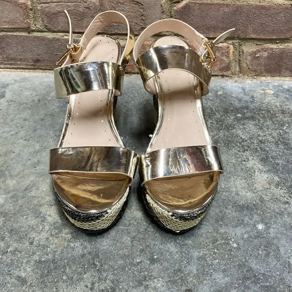 London Rag Goldie Metallic Wedge Size 8
